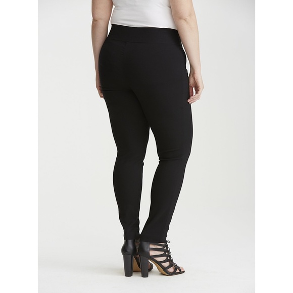 NWT Torrid 6 Short Black Pull-On Pixie Pants; Plus Size Womens Stretch 6X 30 30W - Picture 4 of 6